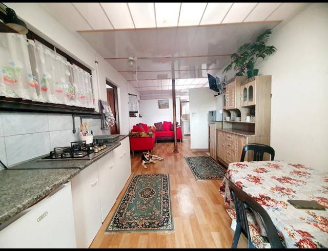 5 BEDROOM HOUSE FOR SALE IN WOODGRANGE